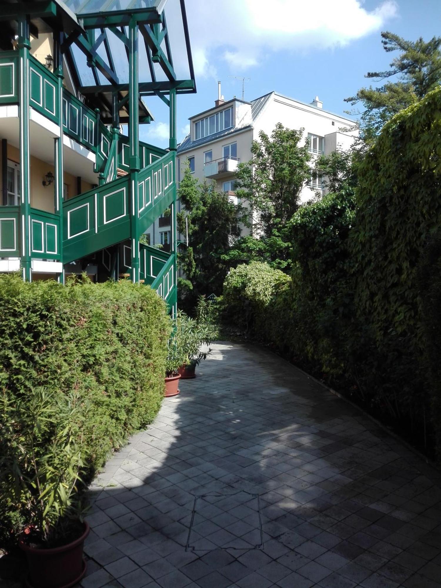 Hotel Schneider-Goessl Вена Экстерьер фото